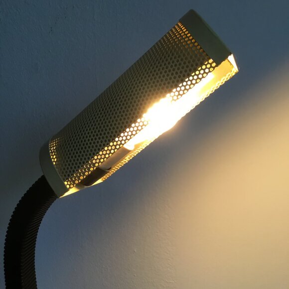 Vintage Postmoden Cream Metal Cutout Black Gooseneck Desk Lamp - Picture 10 of 12